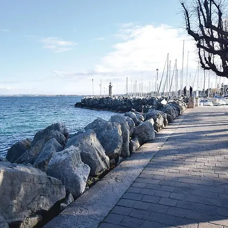 Bellavista Apartment Desenzano del Garda